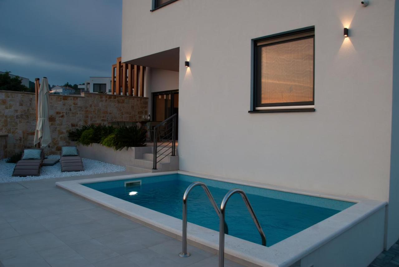 For - Homes * Vodice