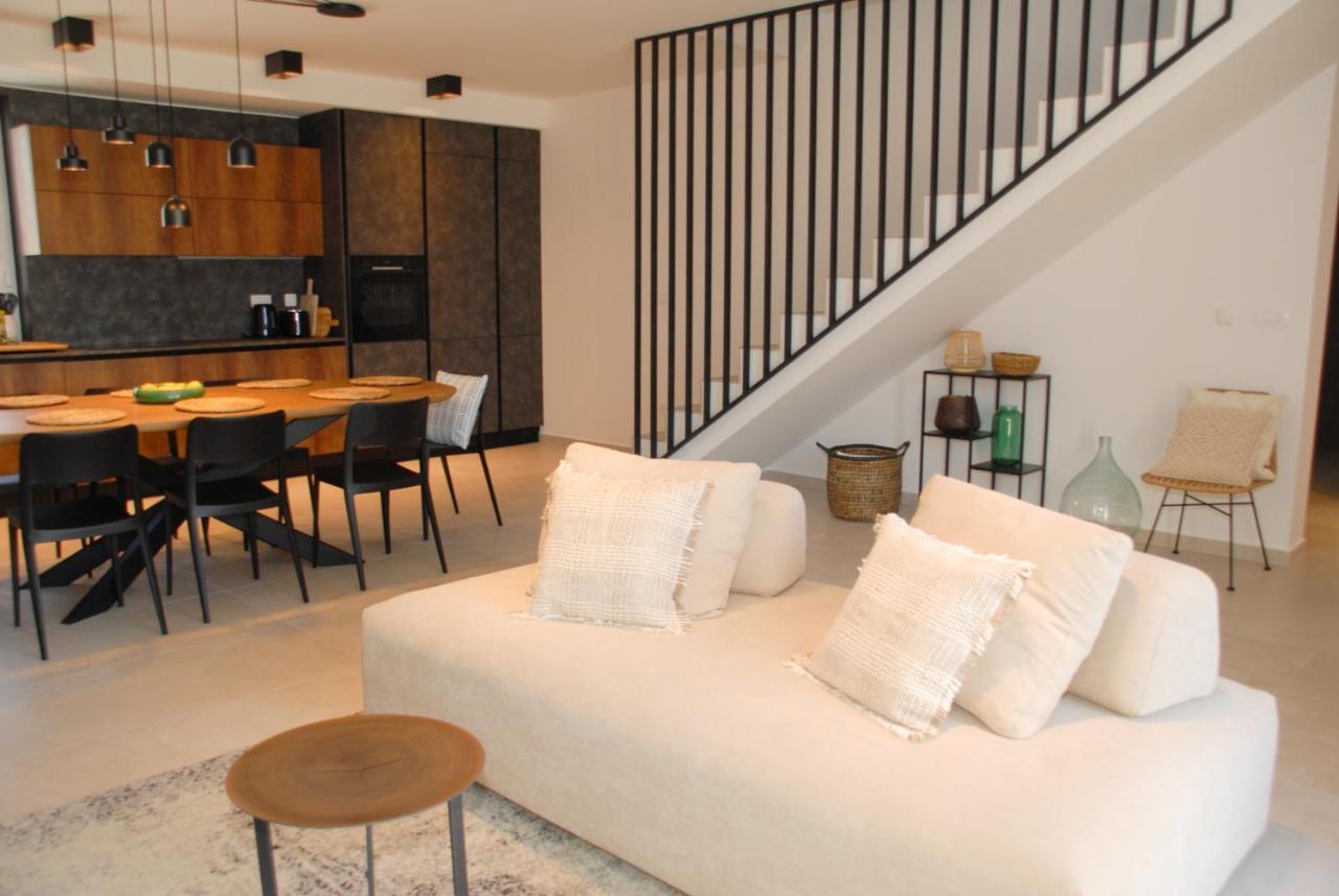 Villa For - Homes