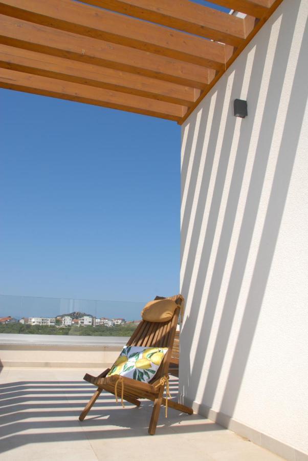 Villa For - Homes